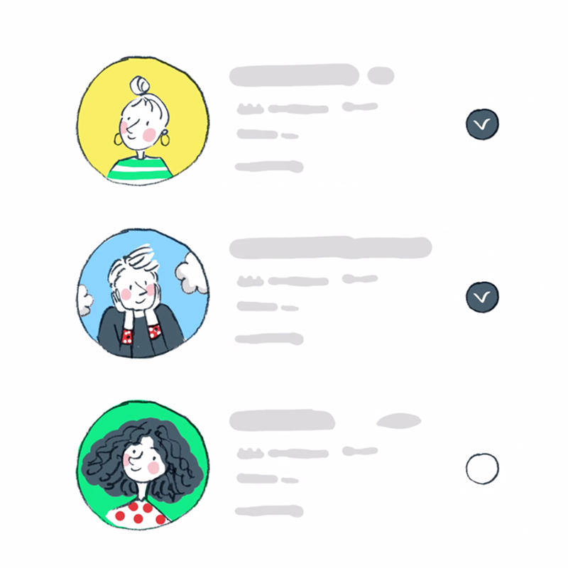 Liste de profils de baby-sitters avec des coches vertes illustrant la sélection d'une sitter de confiance